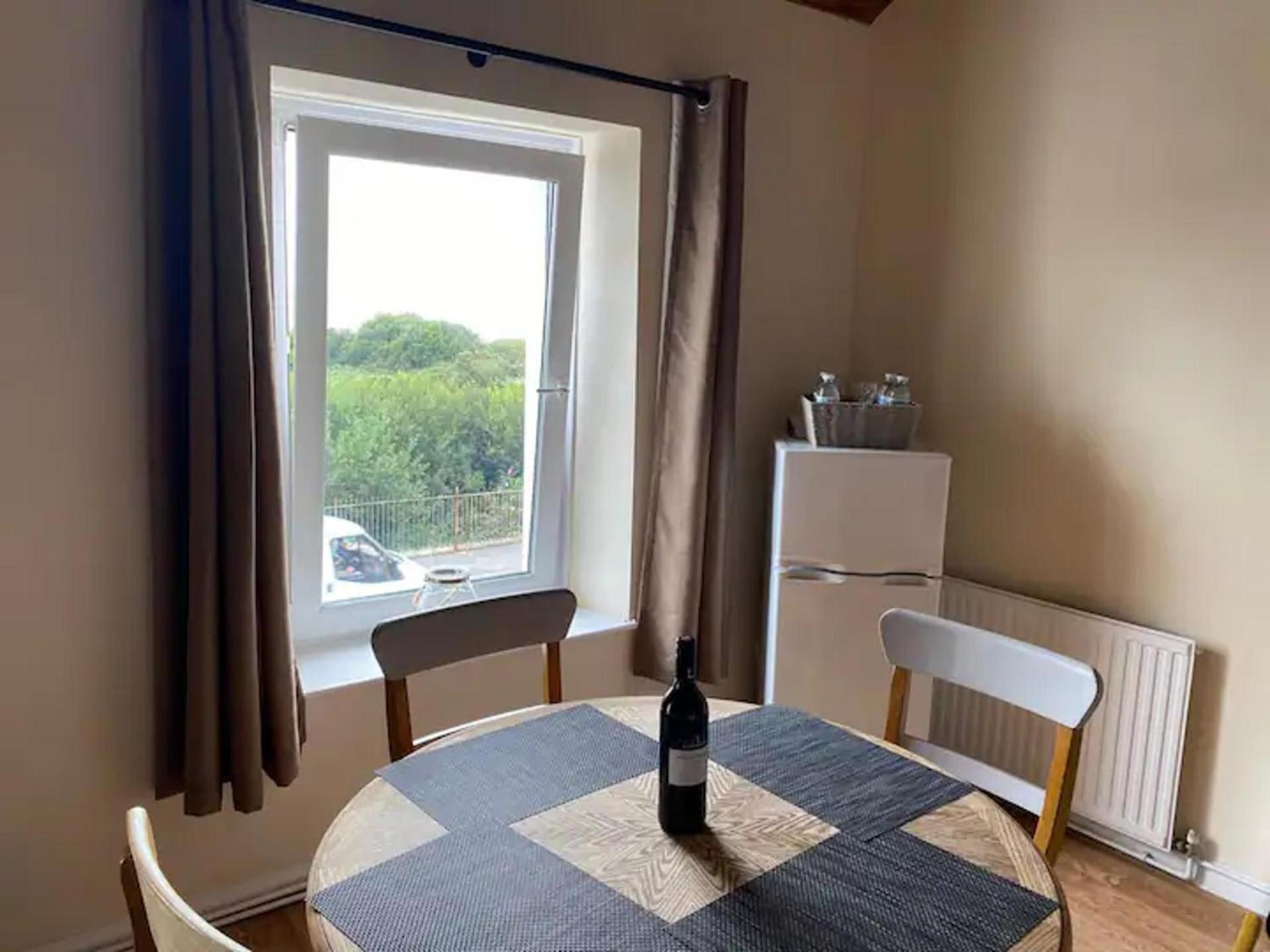 Apartmán 2 Bed-Sleeps 4-Sea View-Pet Friendly-Parking Llanelli Exteriér fotografie